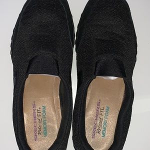 Sketchers Memory Foam Non-slip (only worn once)